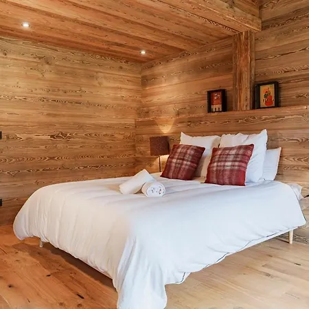 In Authentic Farm Chalet Manigod